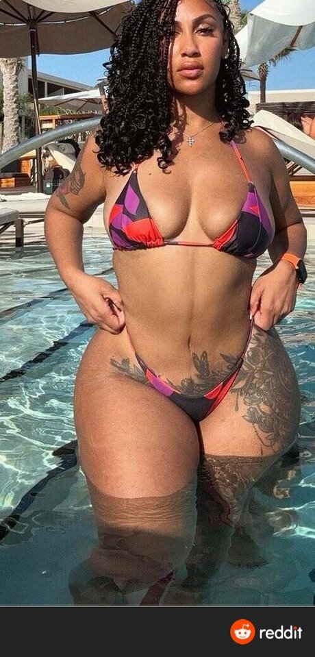 Queen Najia pornstar high quality gallery