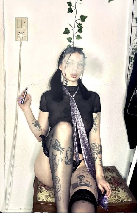 Kalashlika pornstar naked photo