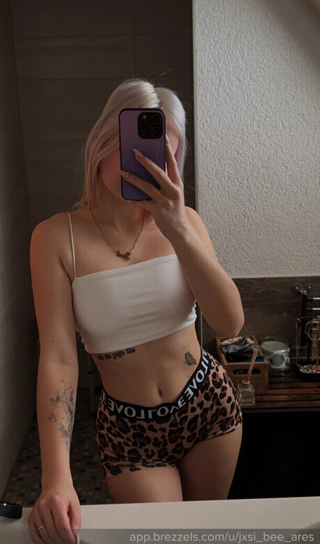 Jxsi bee ares pornstar xxx photos