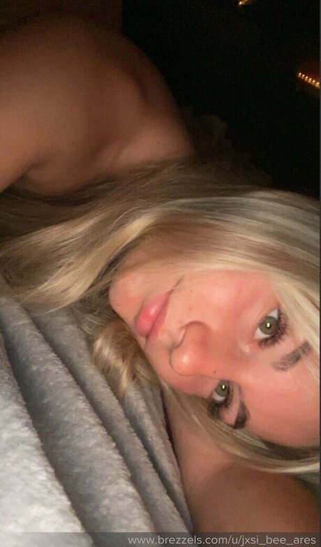 Jxsi bee ares star free pic