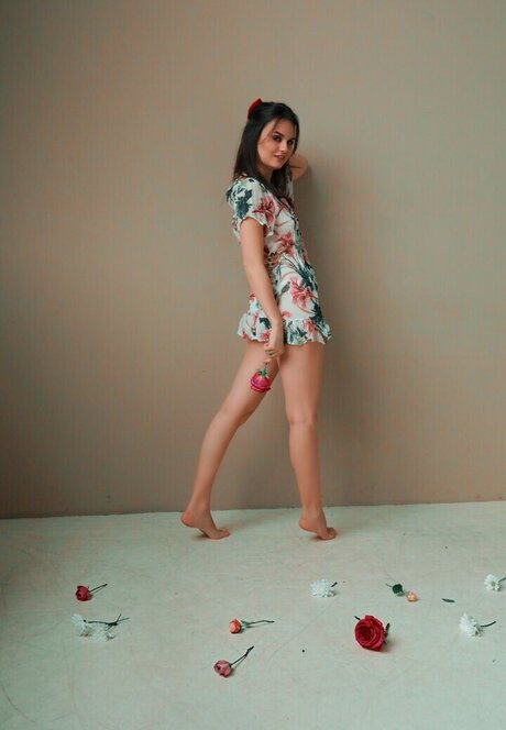 Tonya Rozatti star sex pics