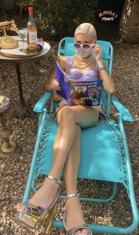 Nina Nesbitt perfect model photos