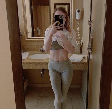 teen topless onlyfans naked picture