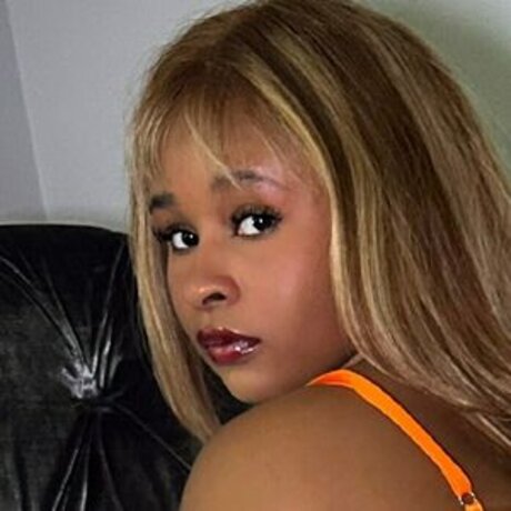 ebony squirt onlyfans art naked galleries