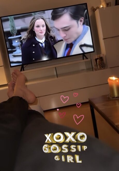 hollaura model porn pictures