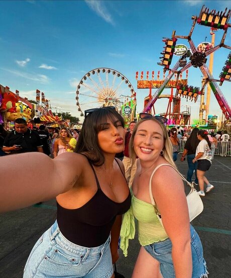 busty teen onlyfans sexy nudes galleries