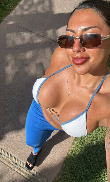 Path Wei_ porn model pics