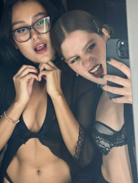 transgender onlyfans free naked image