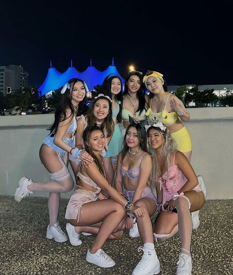 Courtney Luong pornstar exclusive img