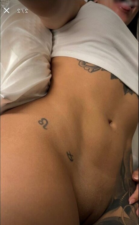 Breezyfoxx model naked images