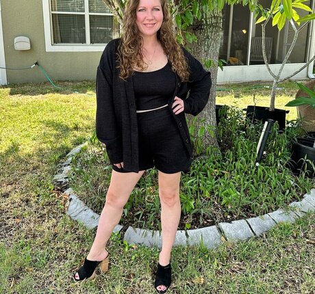 Cheryl Hawks star naked pictures