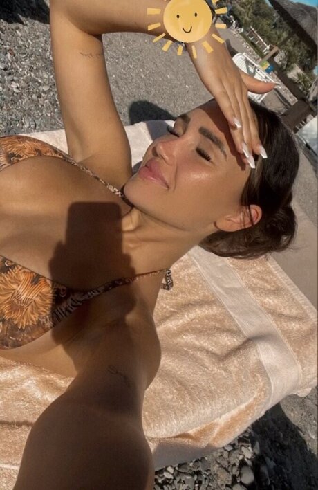 Dana Feist model pornographic image