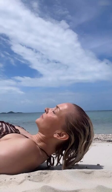 blowjob cum in mouth onlyfans beautiful porn pic