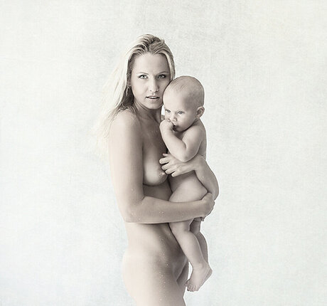 Anna Sahara pornstar sex image