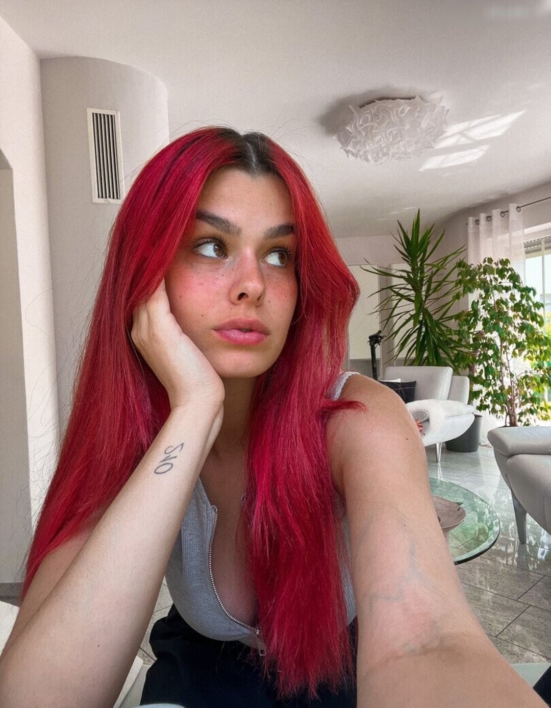 amateur lesbian onlyfans beautiful picture