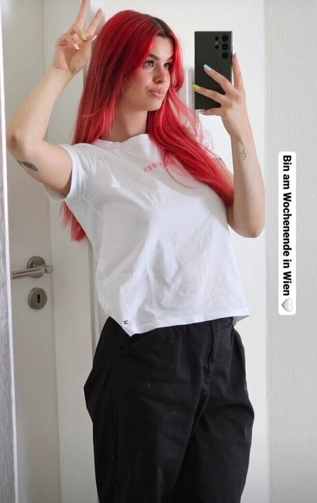 thigh high socks onlyfans beautiful gallery