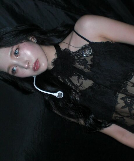 Mina Myoi star naked pics