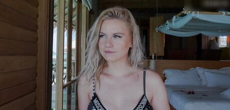 fat pussy onlyfans adult picture