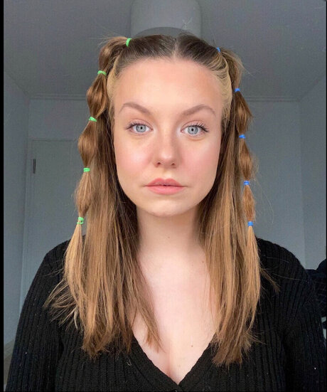 pussy milf onlyfans hot nude image