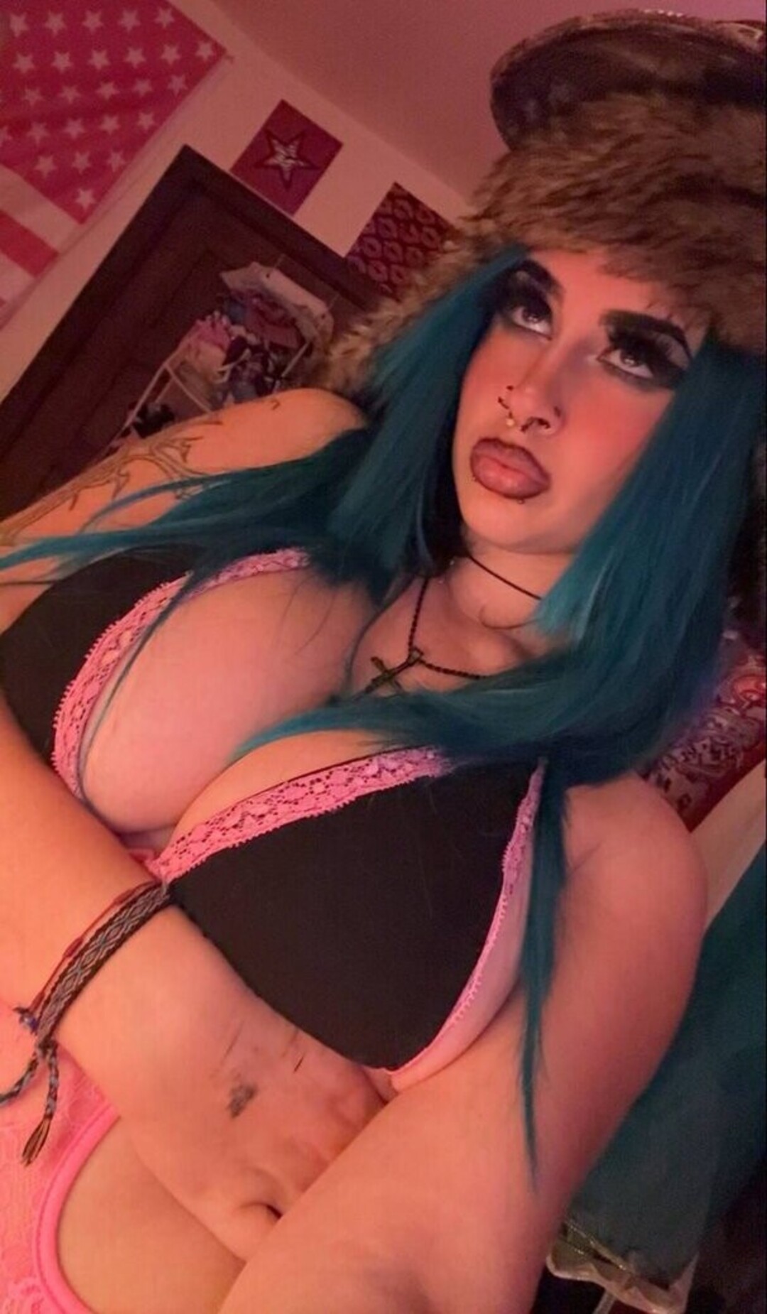 Codeinecassidy pretty model pic