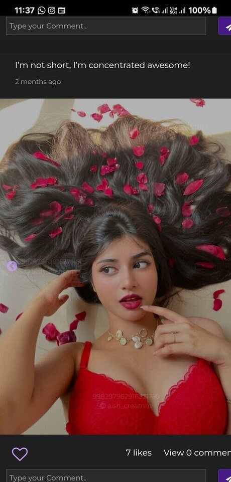 Aishwarya Harishankar star erotic gallery