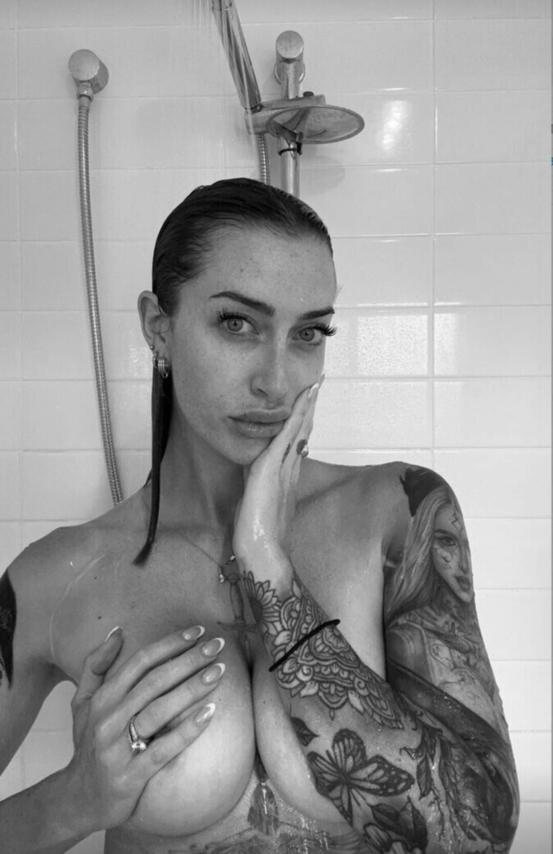 Harrison cheyne beautiful model image