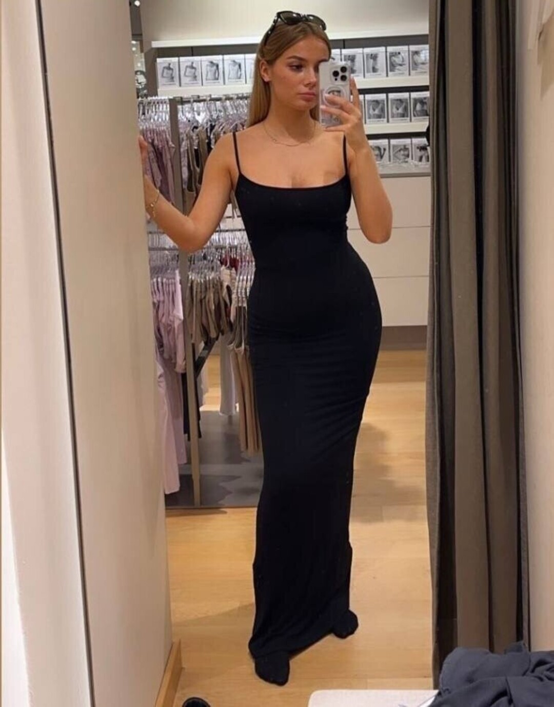 Snipsska nude star photo