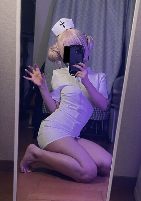 taru153 1 model art galleries