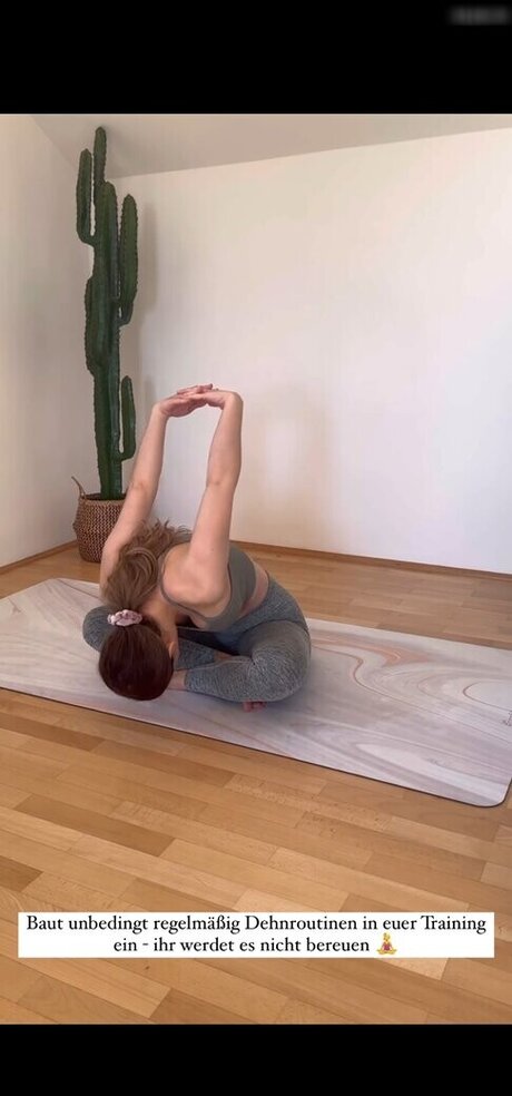 blowjob cum in mouth onlyfans naked pic