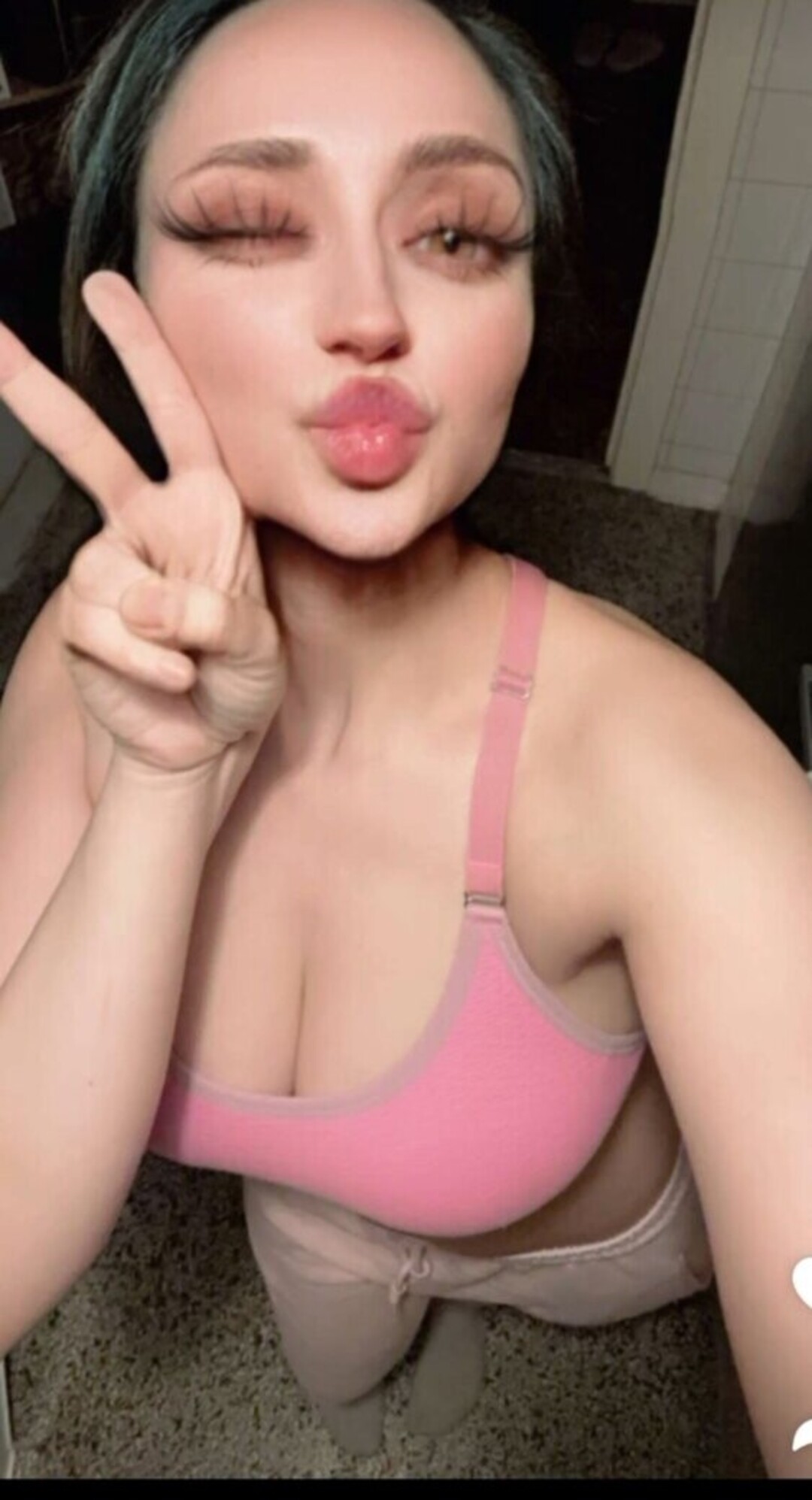 Regina Hixt nudes model archive