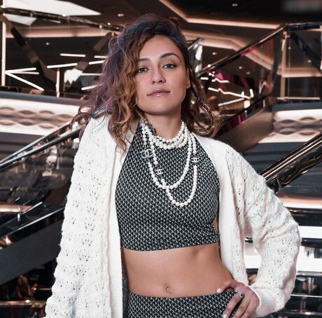 Regina Hixt nudes star pics