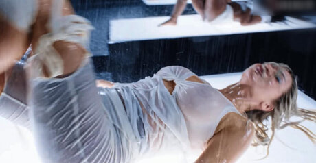 sisters onlyfans hd pics