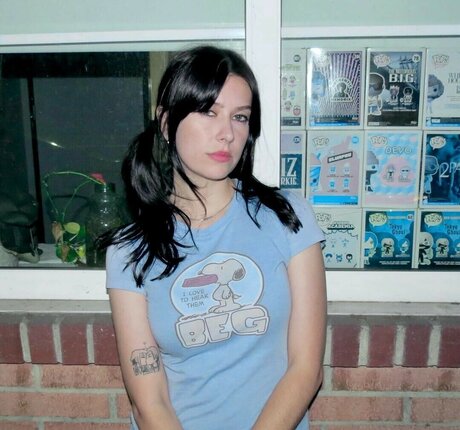 Carly McLellan star adult gallery