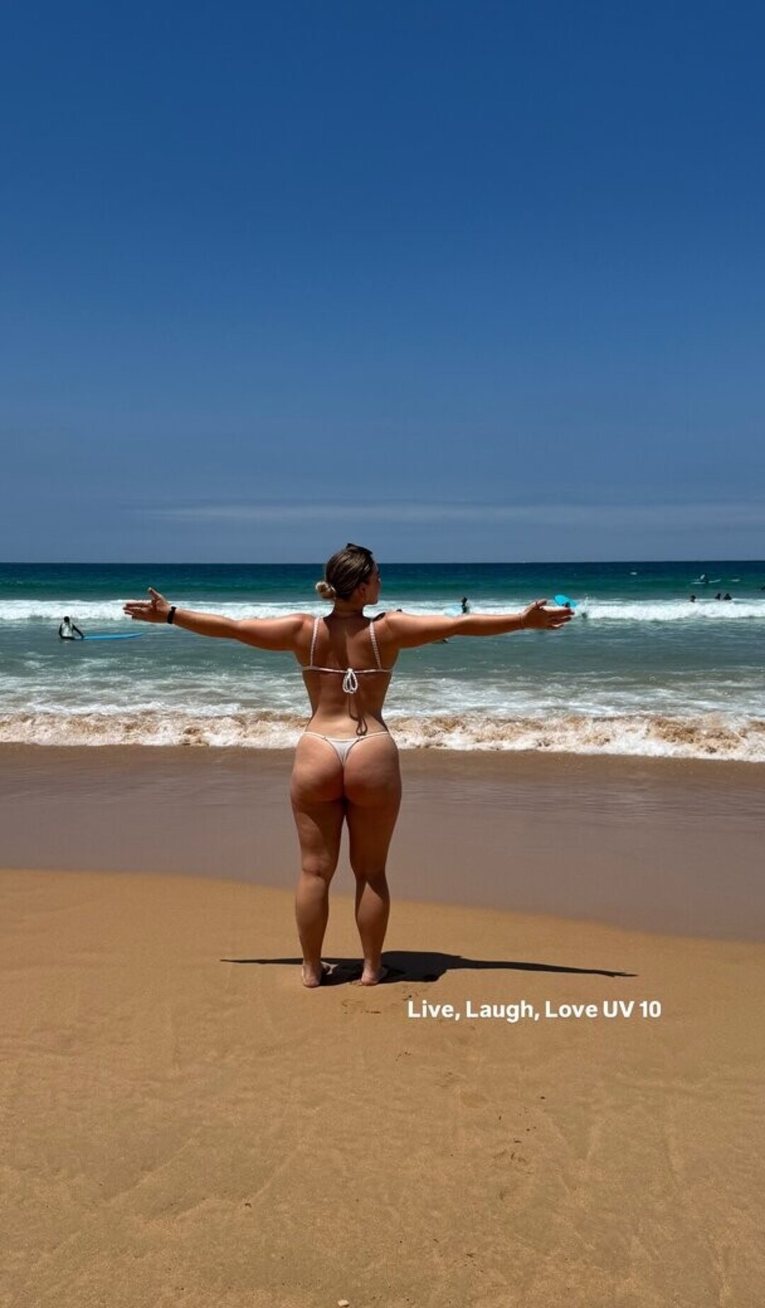Izzy Swin pornstar free image