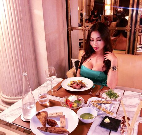 Angel Ngo adult star pictures