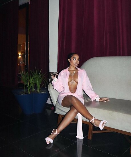 trans onlyfans free sexy images