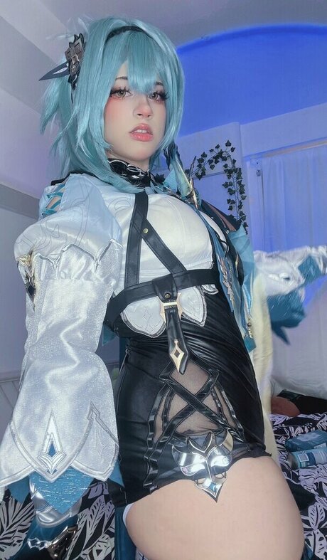 Meerxxxx nude actress images