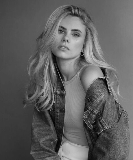 Peyton Cole high quality actress galleries