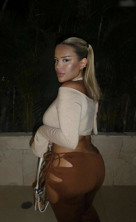 hot asian onlyfans porn picture