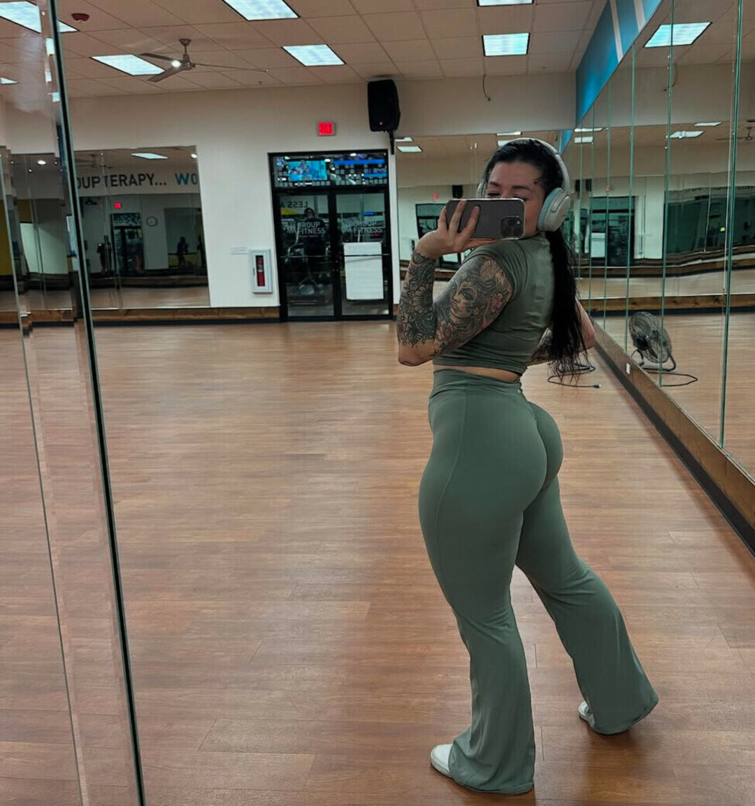 black lesbian onlyfans xxx images