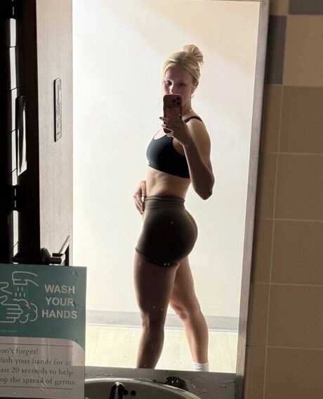 Cerise Taylor pretty model galleries