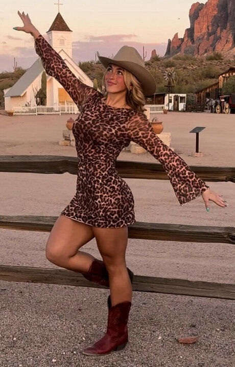 Jordan Blue free star photo