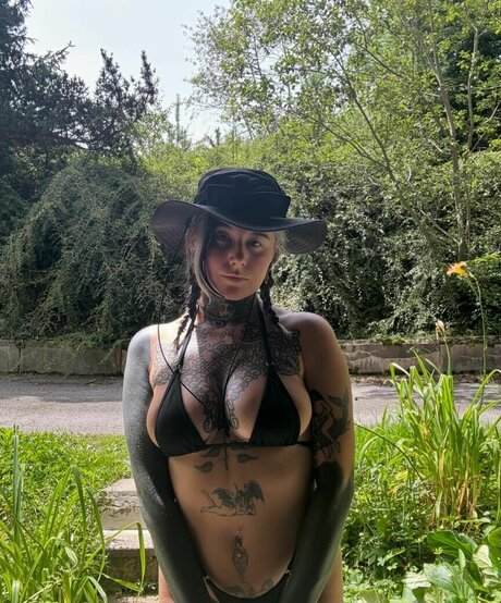 divinement bon sex pornstar img