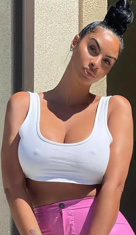 Johanna Leia nice model pic