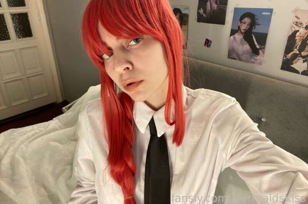 Mermaids Kiss top profile image