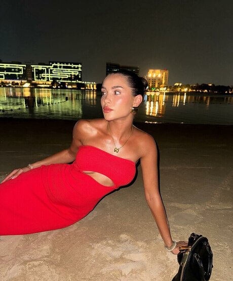 Natalia Karczmarczyk star adult image