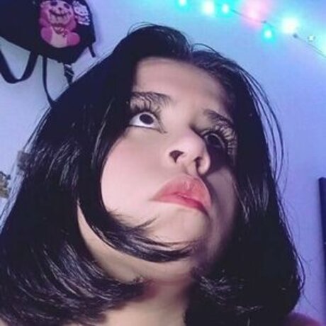 Elizabeth Nazariego model exclusive photos