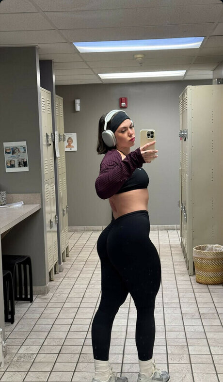 nicolecarluccii naked star archive