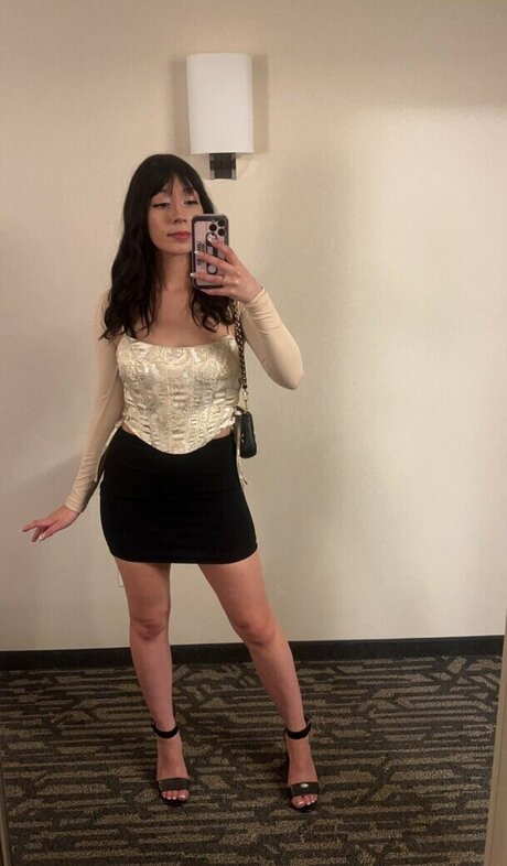 prettyalchemist erotic model images