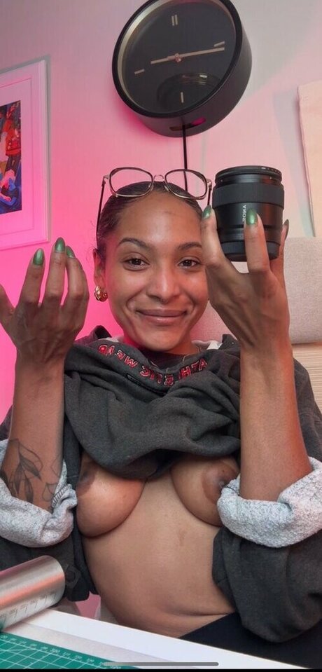 Leo London sex star image